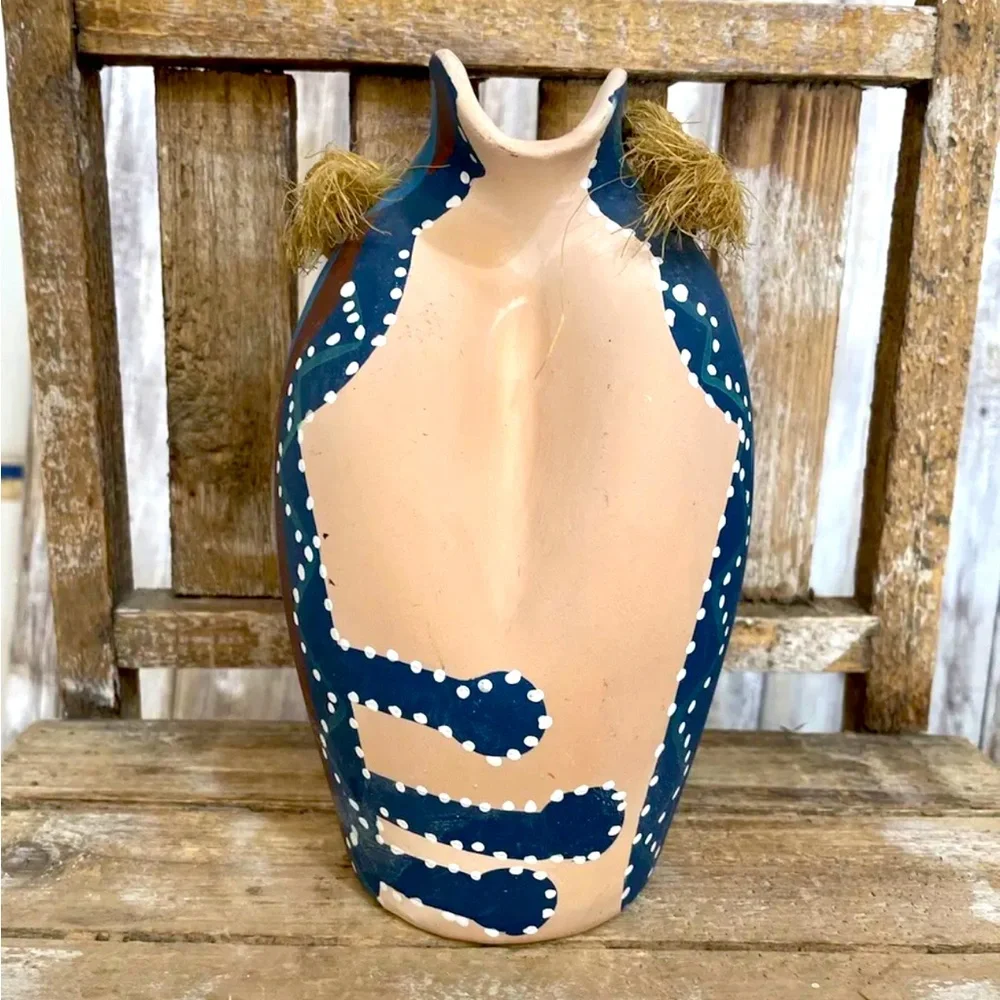 No bran art pottery